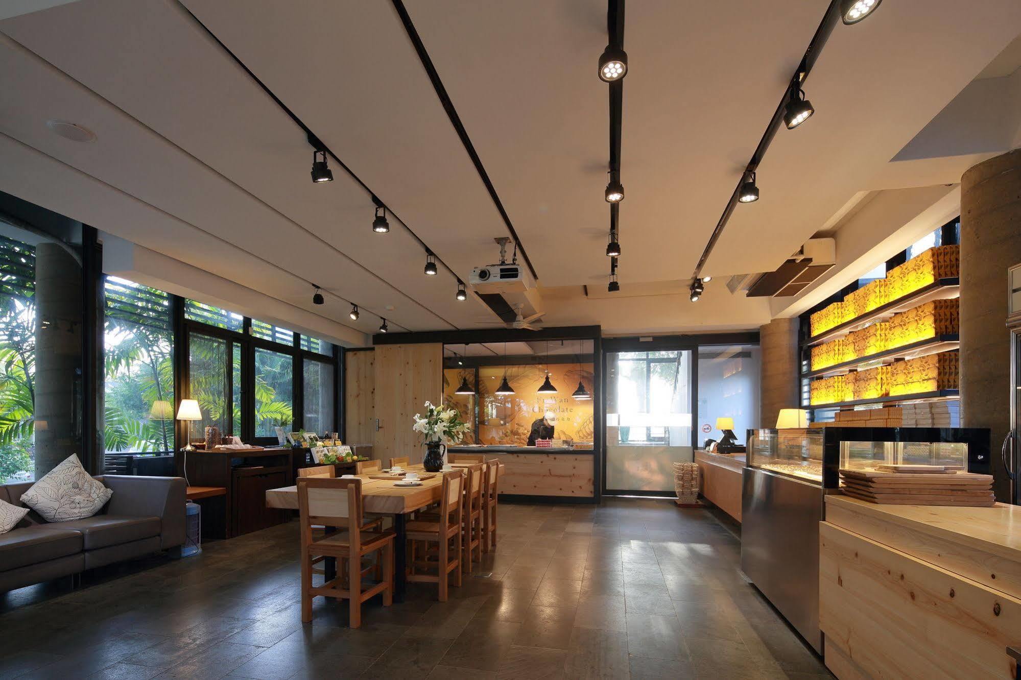 Fu Wan Cafe Villa Donggang Esterno foto
